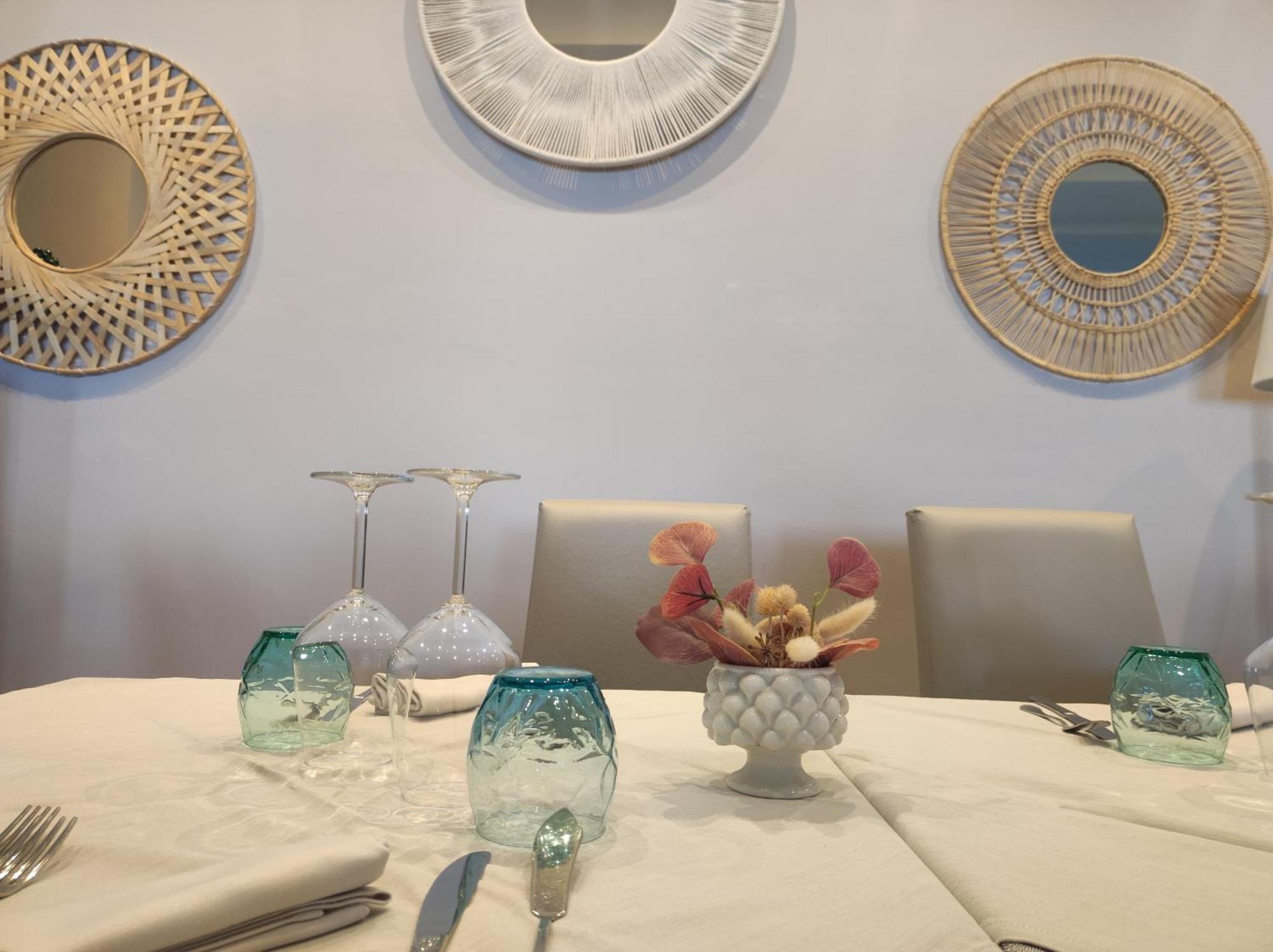 Appartamenti Vacanze Villa Meo Villafranca Tirrena Bagian luar foto