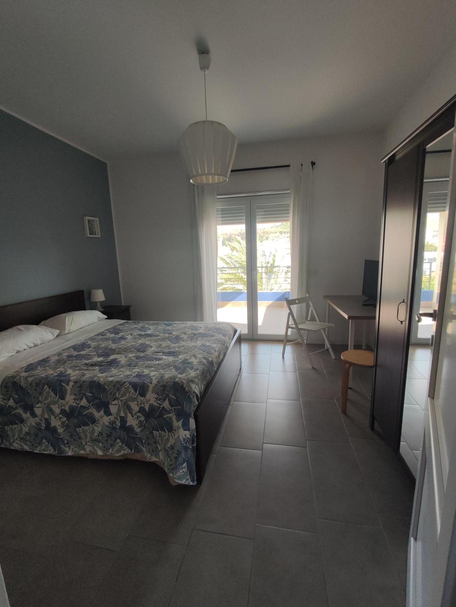 Appartamenti Vacanze Villa Meo Villafranca Tirrena Bagian luar foto